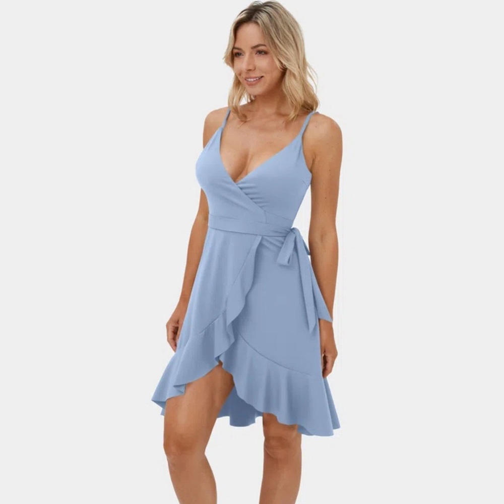 🌻NWT HALARA Chambray Blue Softlyzero™ Airy Deep V Neck Midi Dress